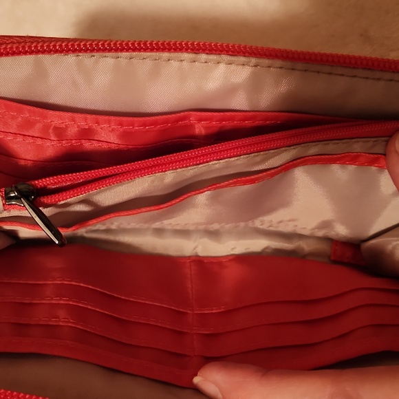 Lug Quilted Orange Wristlet/wallet - Picture 6 of 14